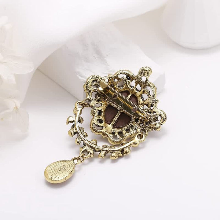 Women's Maiden Cameo Teardrop Brooch - image 3