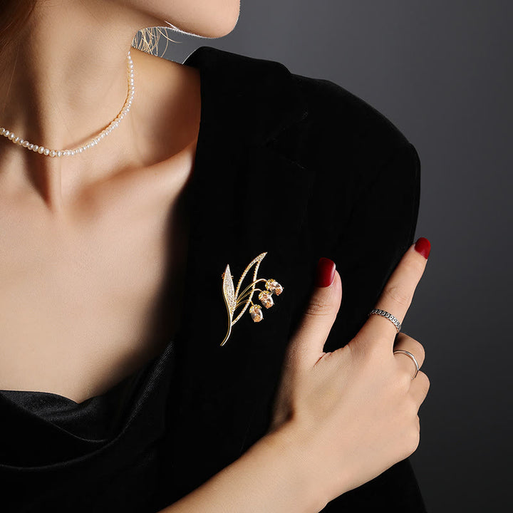 Women's Bellflower Lily Of The Valley Brooch - image 1