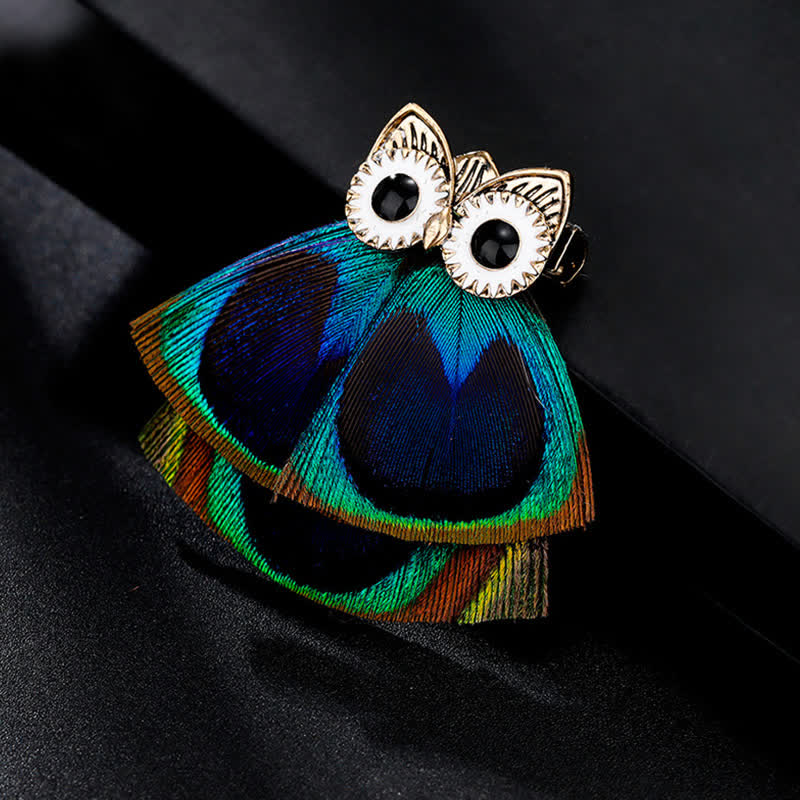 Women's Lovely Owl Peacock Feather Brooch - image 3