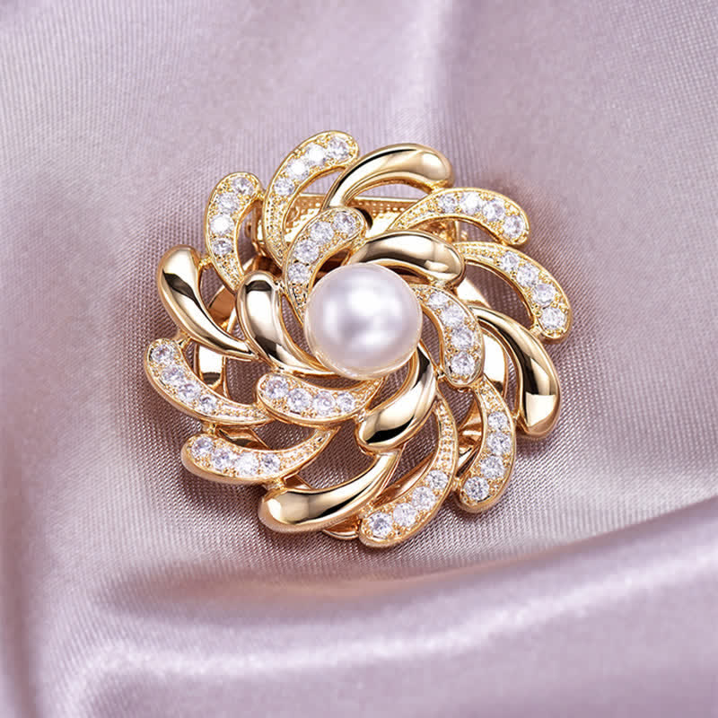 Women's Chrysanthemum Floral Buckle Brooch - Gold - image 0