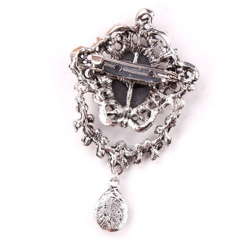 Women's Maiden Cameo Teardrop Brooch - image 6
