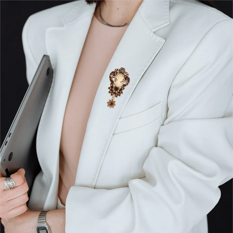 Women's Antique Cameo Lady Flower Brooch - image 1
