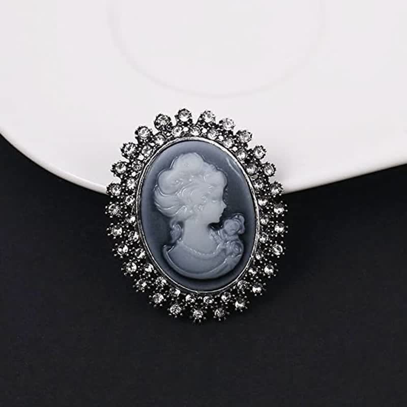 Women's Oval Cameo Beauty Victorian Brooch - image 4