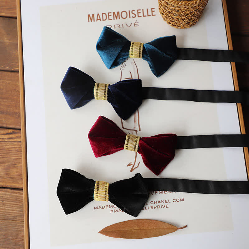 Men's Simple Twisting Velvet Bow Tie - image 0
