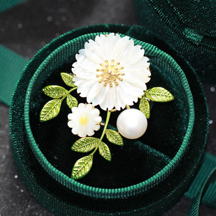 Women's Romantic Daisy Shell Pearl Brooch - image 2