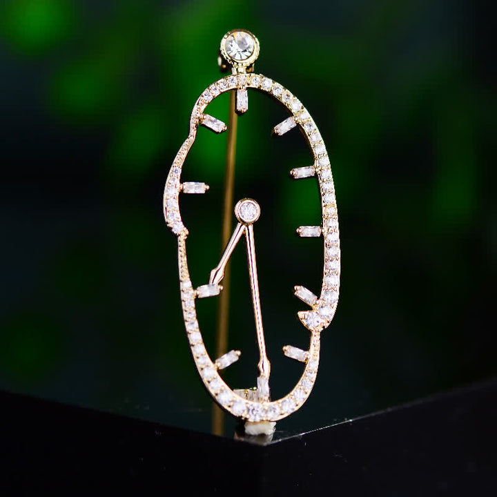 Unisex Reversed Time Abstract Clock Brooch - Gold - image 0