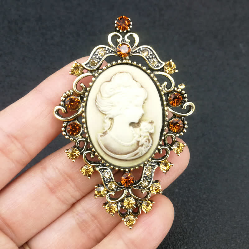 Women's Palace Beauty Queen Cameo Brooch - image 5