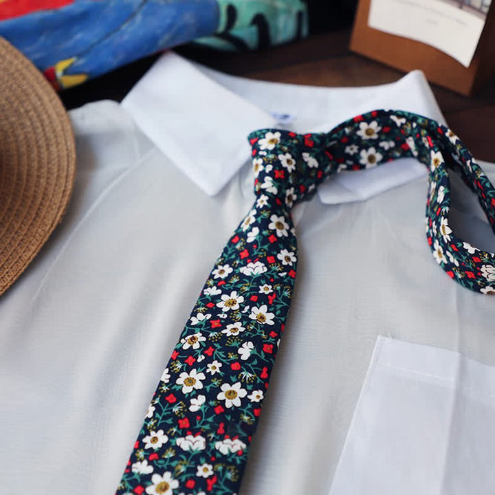 Men's Romantic Floral Skinny Necktie - Dark Green - image 6