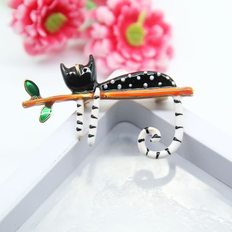 Women's Lazy Kitten Polka Dot Cat Brooch - image 2
