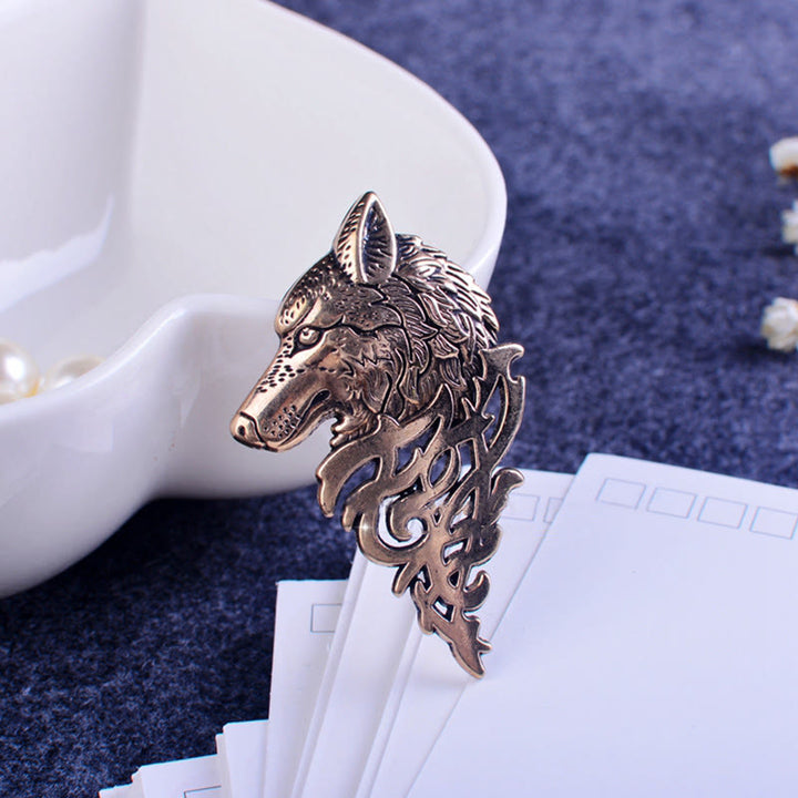 Men's Glamorous Hollow Wolf Head Brooch - image 4