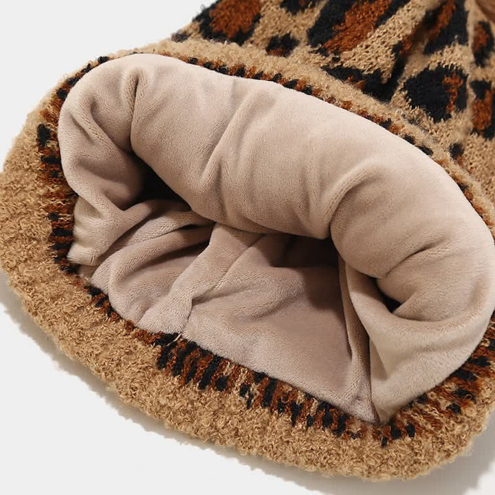 3Pcs Women's Leopard Print Hat Scarf Gloves Set - image 6