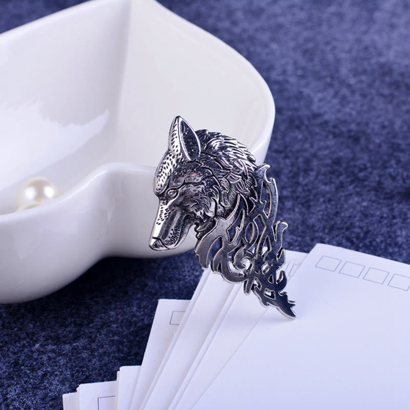 Men's Glamorous Hollow Wolf Head Brooch - image 3