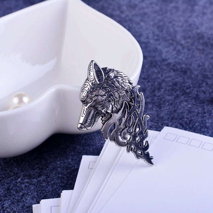 Men's Glamorous Hollow Wolf Head Brooch - image 3